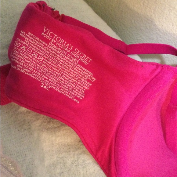 Set of 2 Victoria Secret bras 34C - Picture 5 of 5